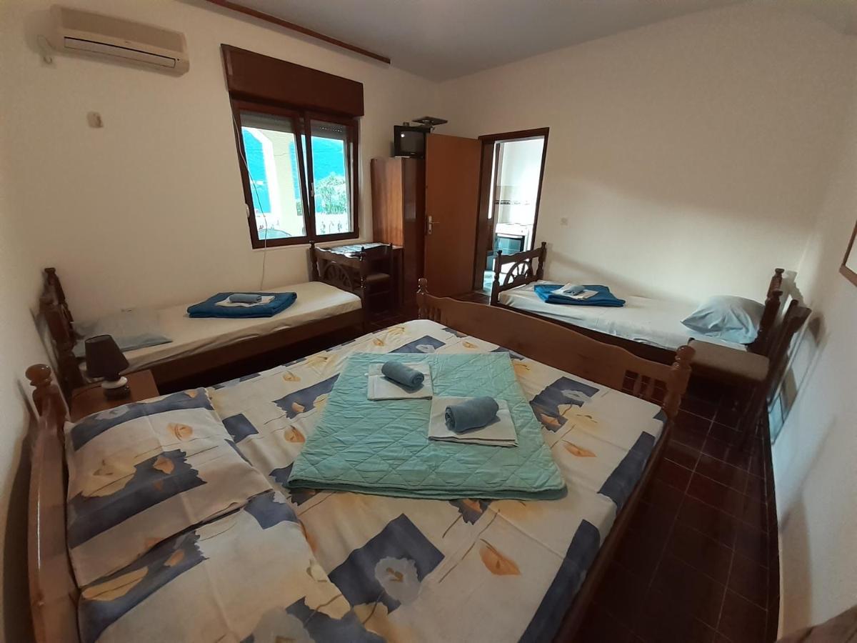 Stevovic Apartments Tivat Exterior photo